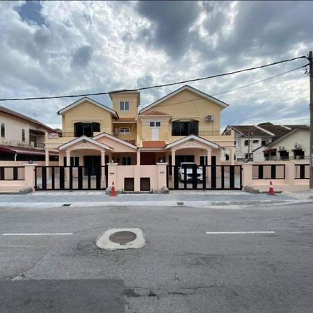 Ipoh Family Villa-Spacious Stay For 21 Or 42Pax Luaran gambar